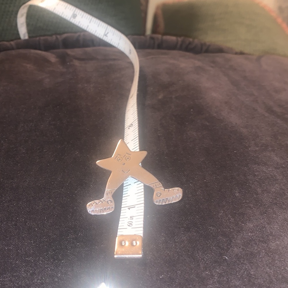 Sterling silver pickle ball stars earrings. - Picture 9 of 9